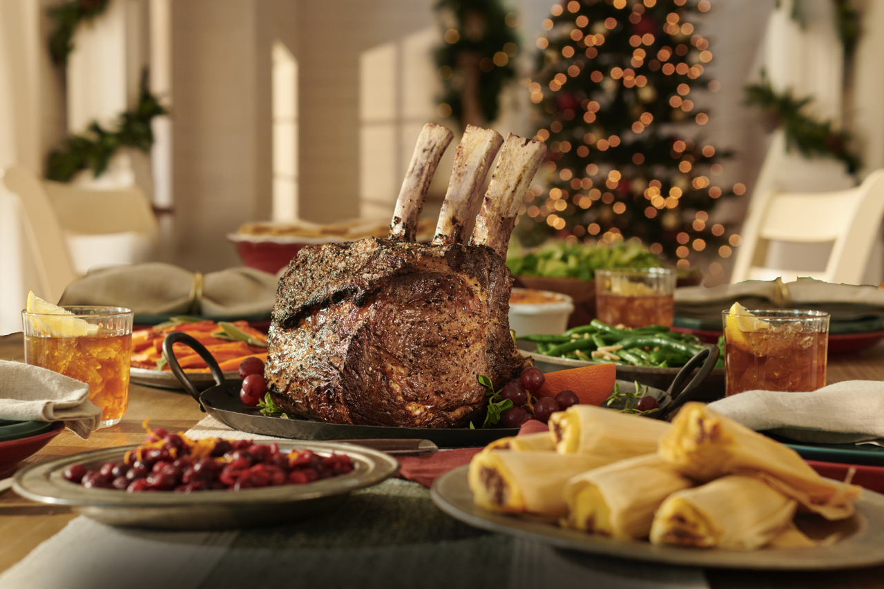 Black Friday: Tomahawk Prime Rib Roast + Free Steak Sampler Bundle