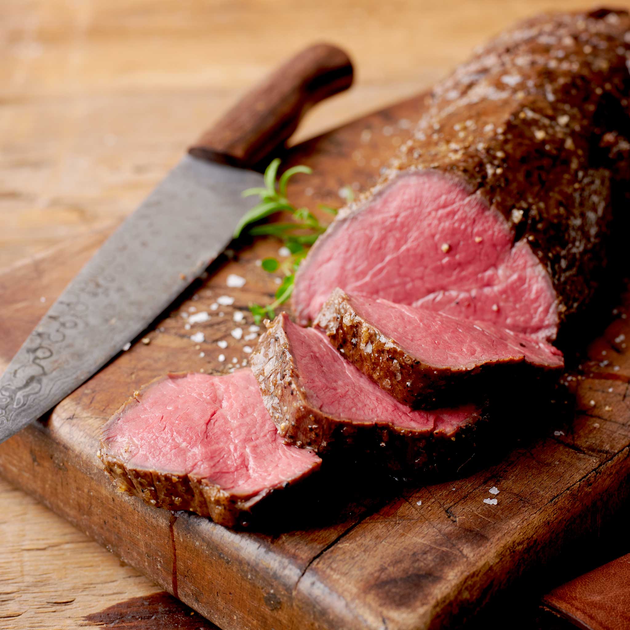 Black Friday: Smoked Beef Tenderloin + Free Steak Sampler Bundle